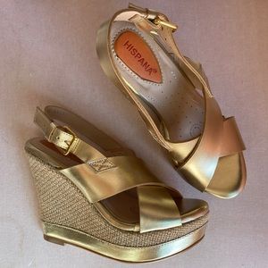 Gold Wedges